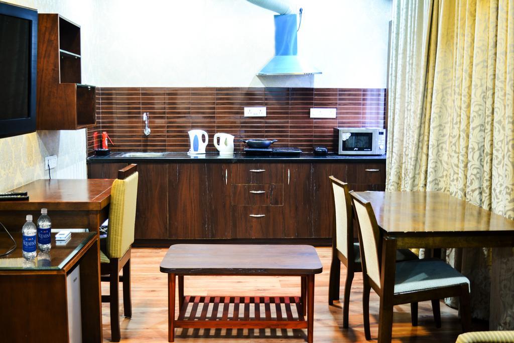 Serene Boutique Hotel Bangalore Ngoại thất bức ảnh